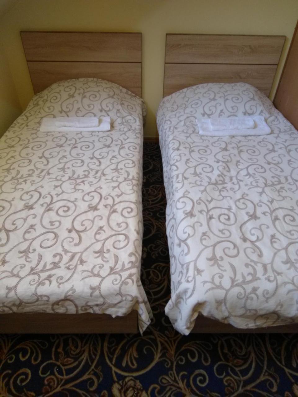 Gem Hostel Yerevan Bagian luar foto
